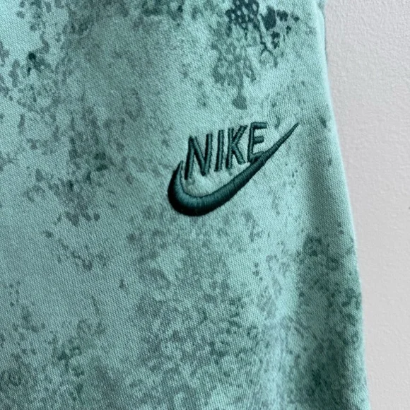 Nike Men’s Green Tie-Dye Joggers Fleece Sweatpants - Picture 6 of 11